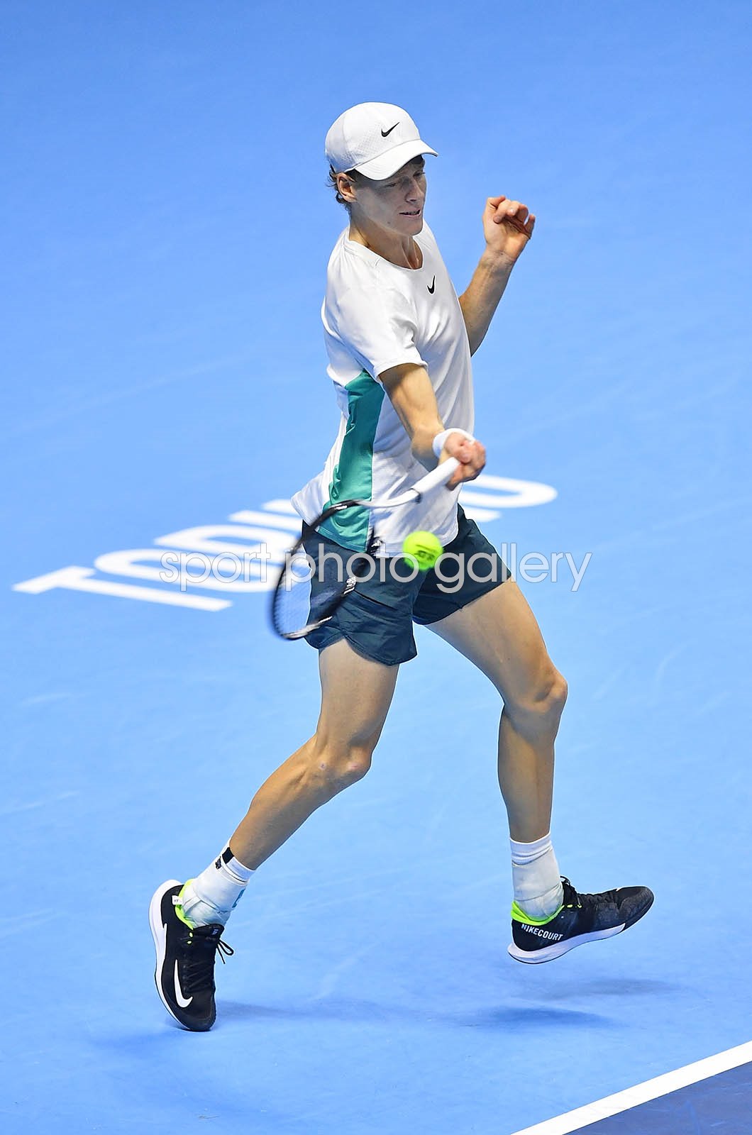 jannik sinner forehand 0014