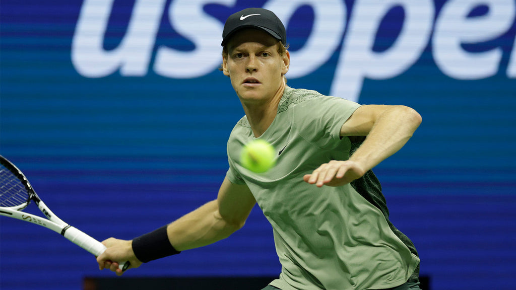 jannik sinner forehand 0015