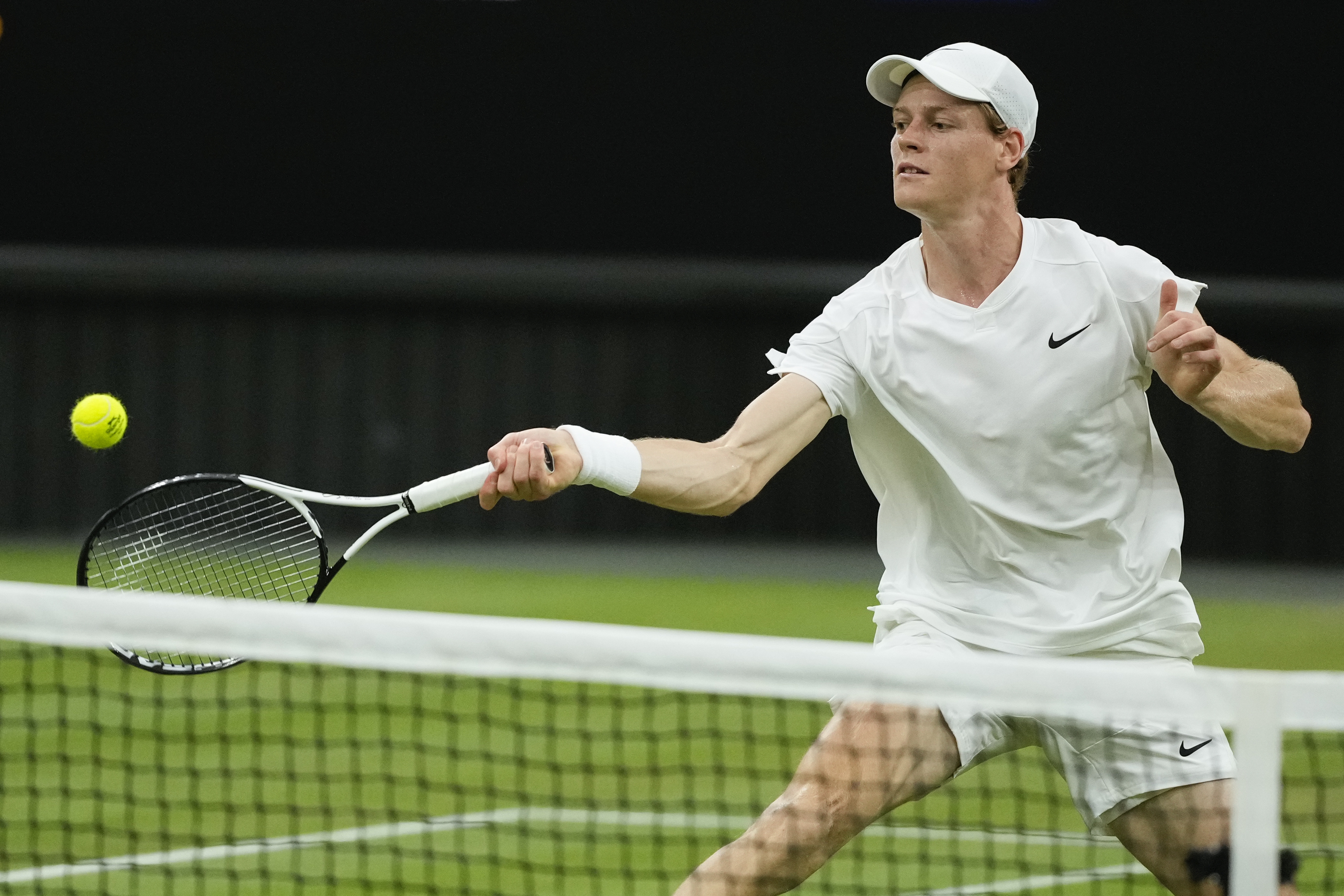 jannik sinner forehand 0044