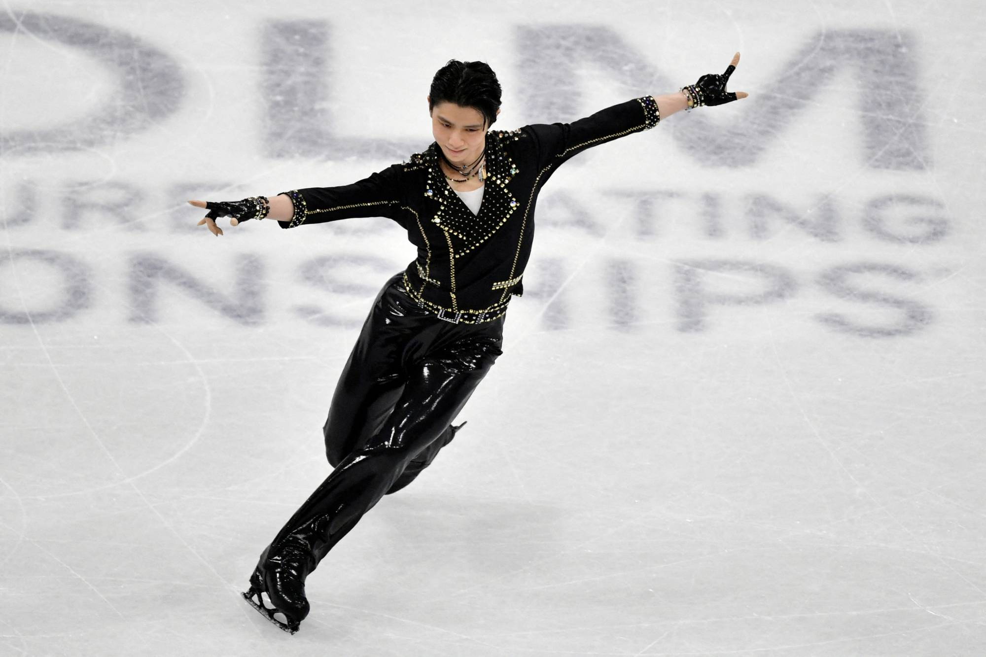 japan ice skater 0042