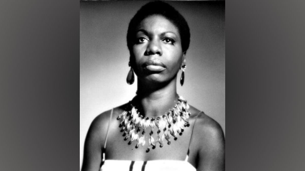 jazz singer simone 0025