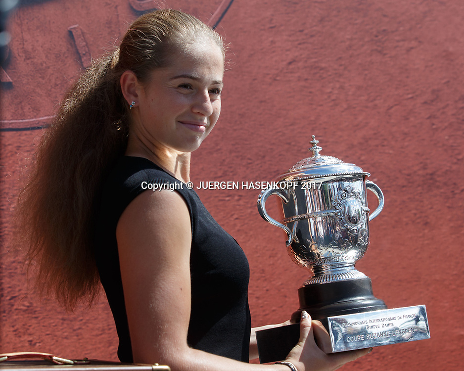 barbora krejcikova vs jelena ostapenko 0039