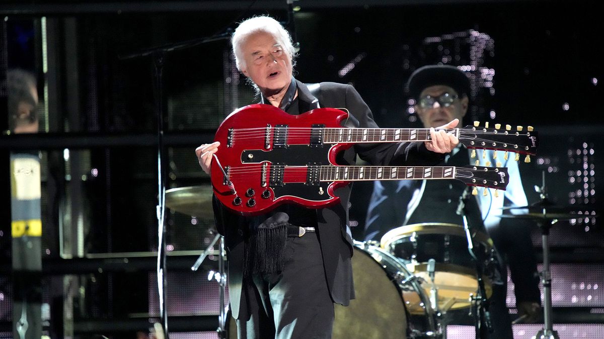 Jimmy Page live photos.