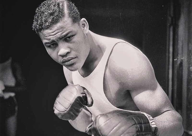 Joe Louis in action.