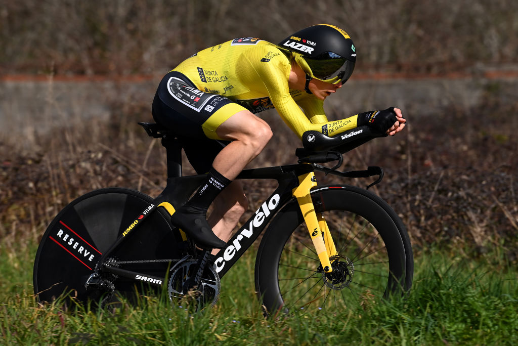Jonas Vingegaard training strategy