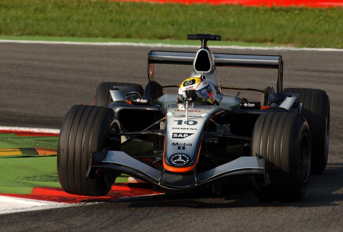 juan pablo montoya mclaren 0040