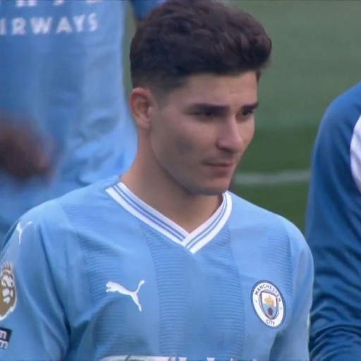 julian alvarez messi 0058
