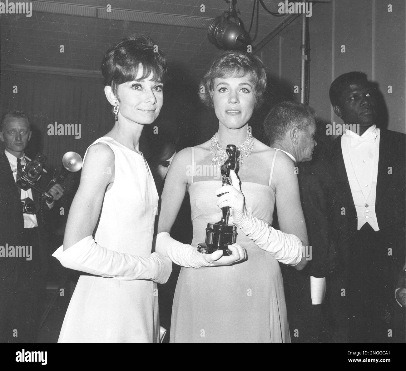 Julie Andrews biography