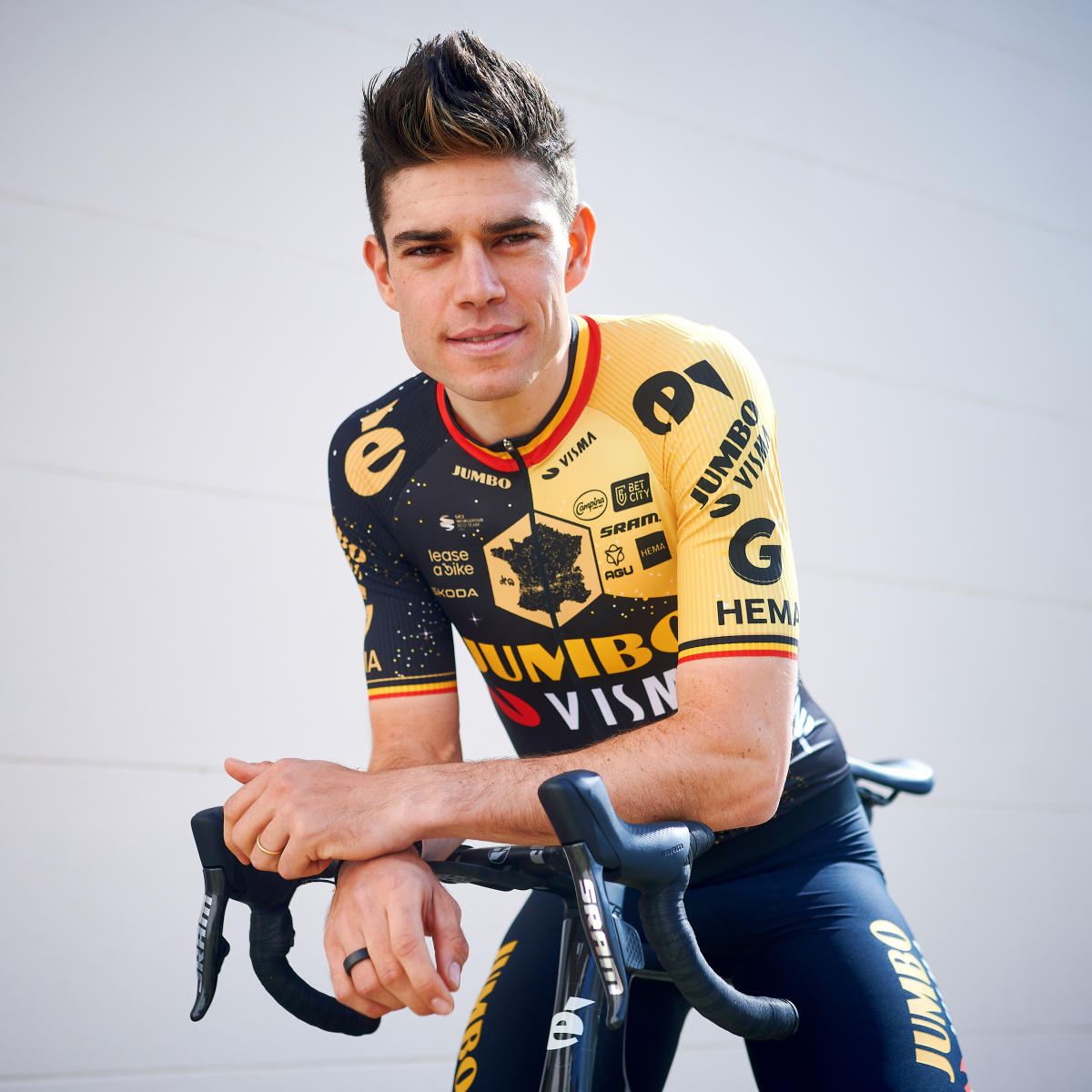 jumbo visma team apparel