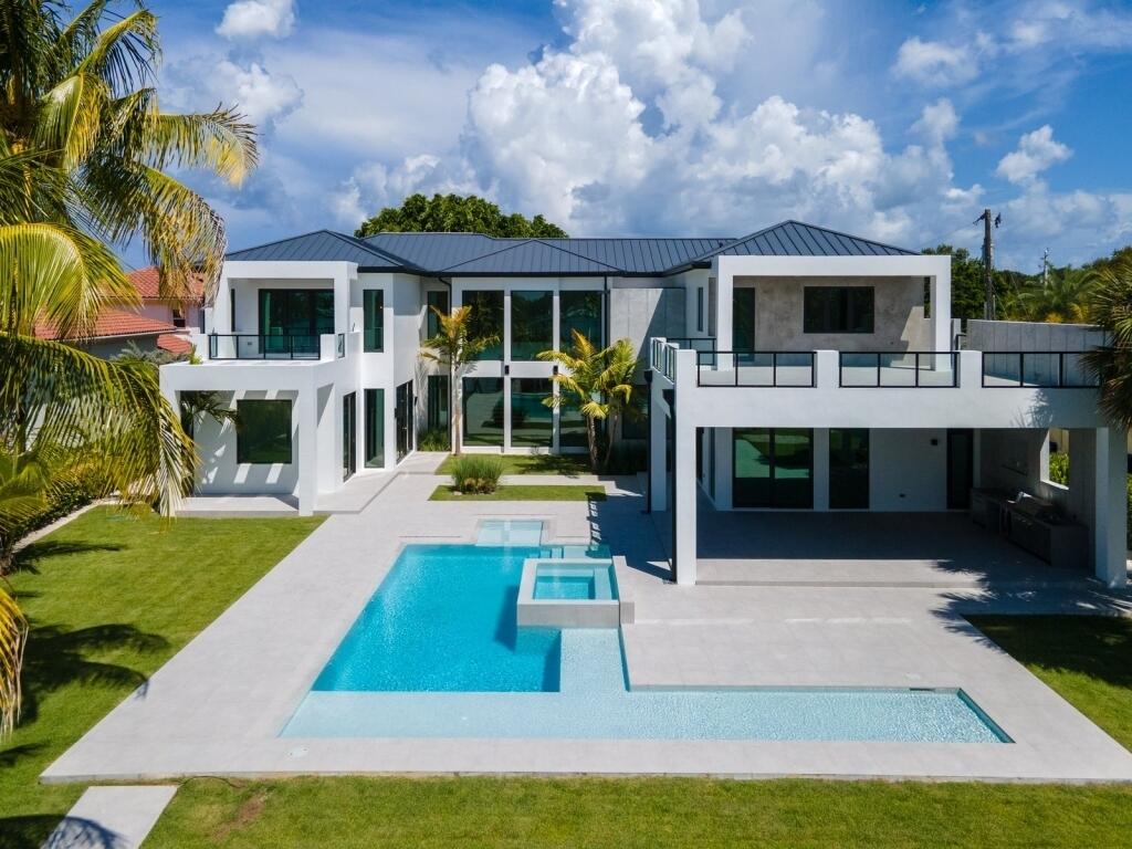 justin thomas real estate