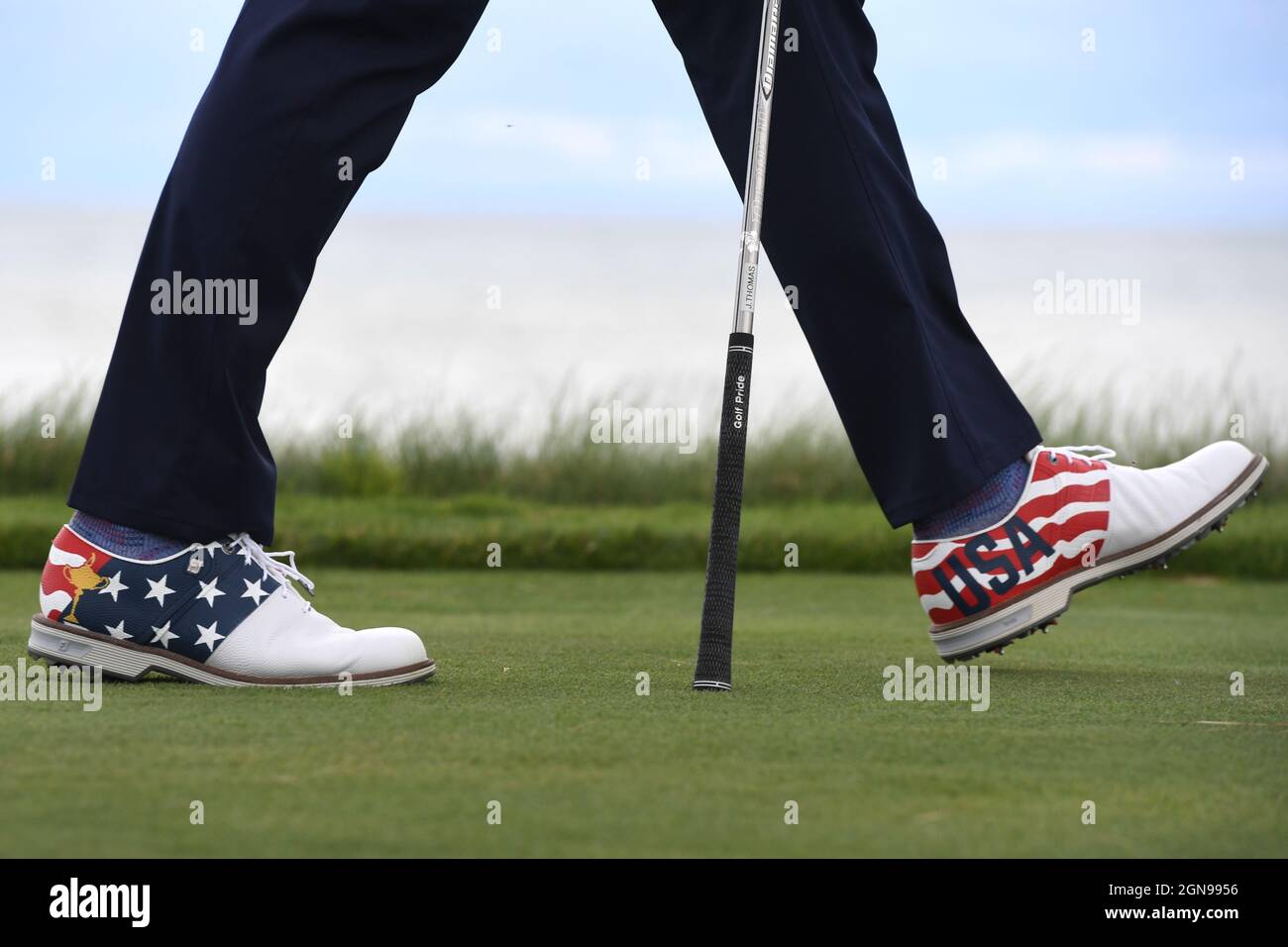 justin thomas shoes 0045