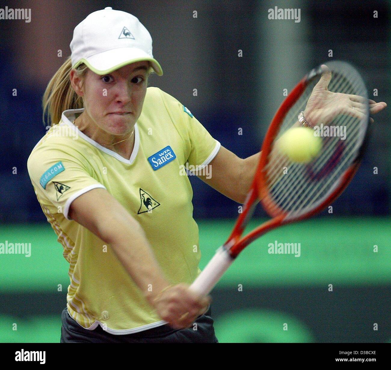 justine henin backhand 0022