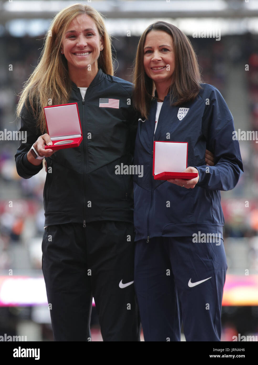kara goucher osaka 0045