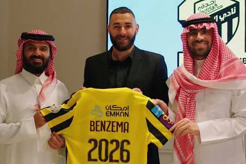 Karim Benzema social media.