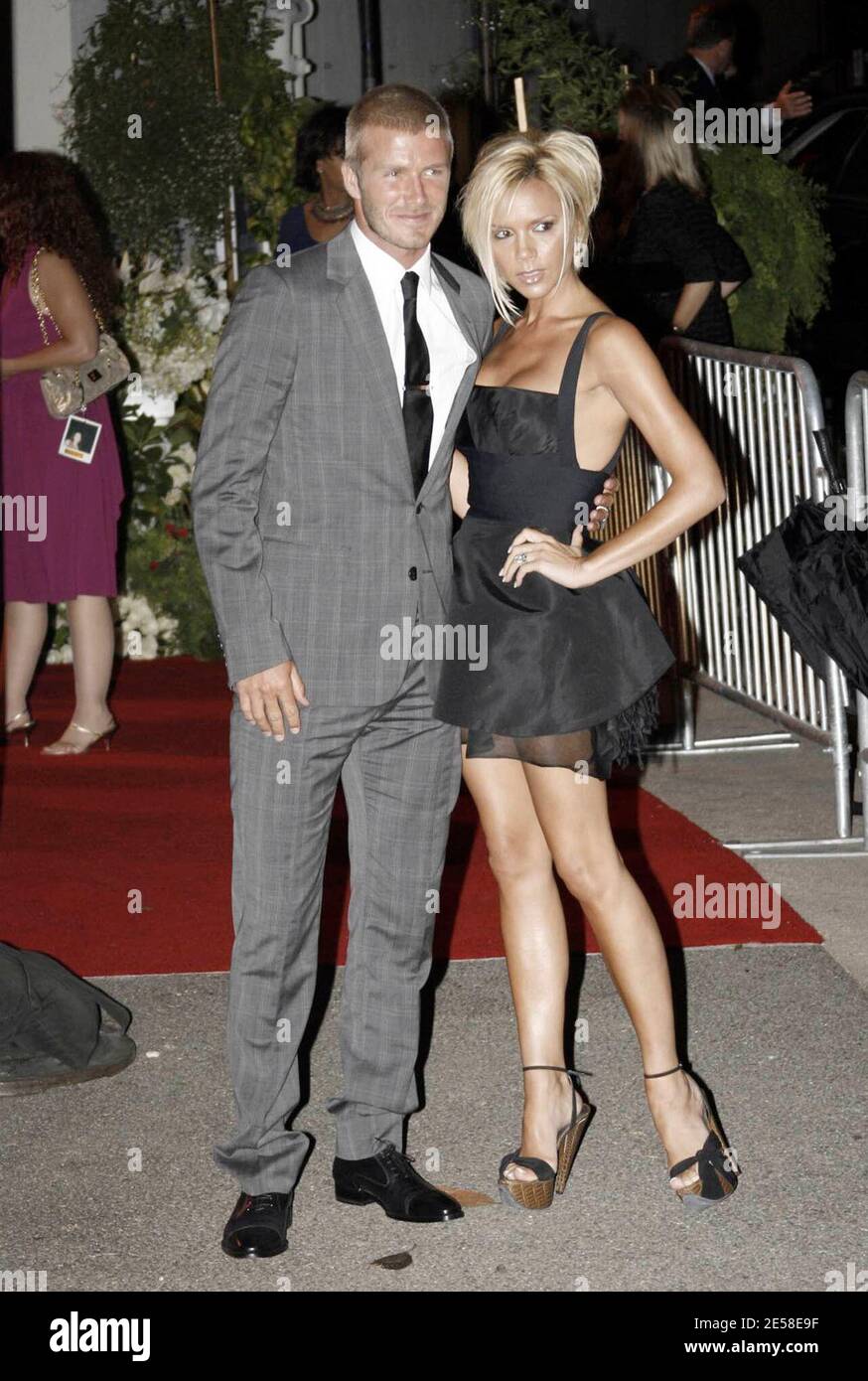 katie holmes victoria beckham 0055