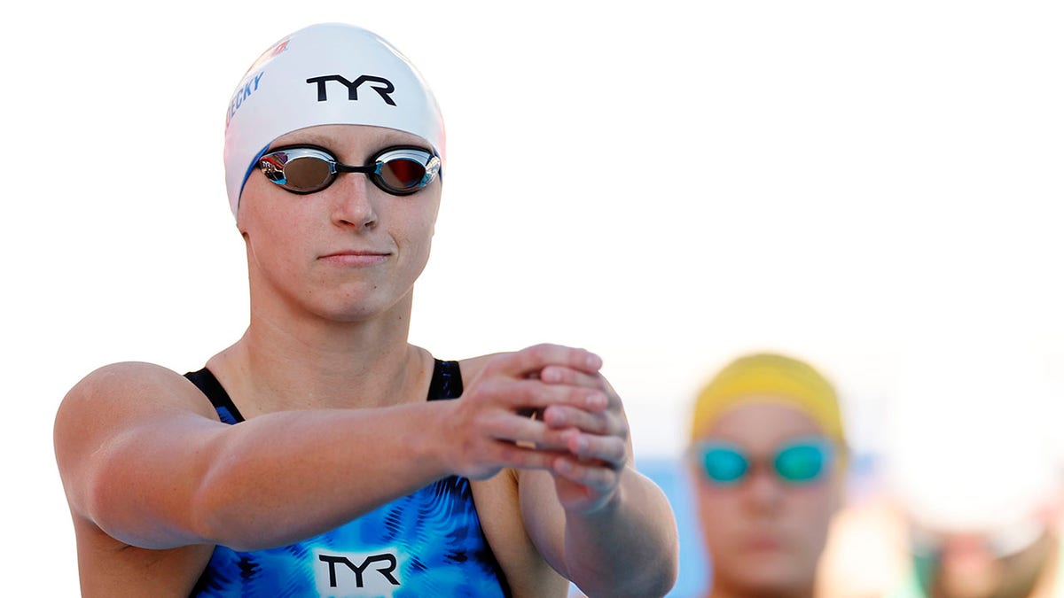 katie ledecky tyr 0038