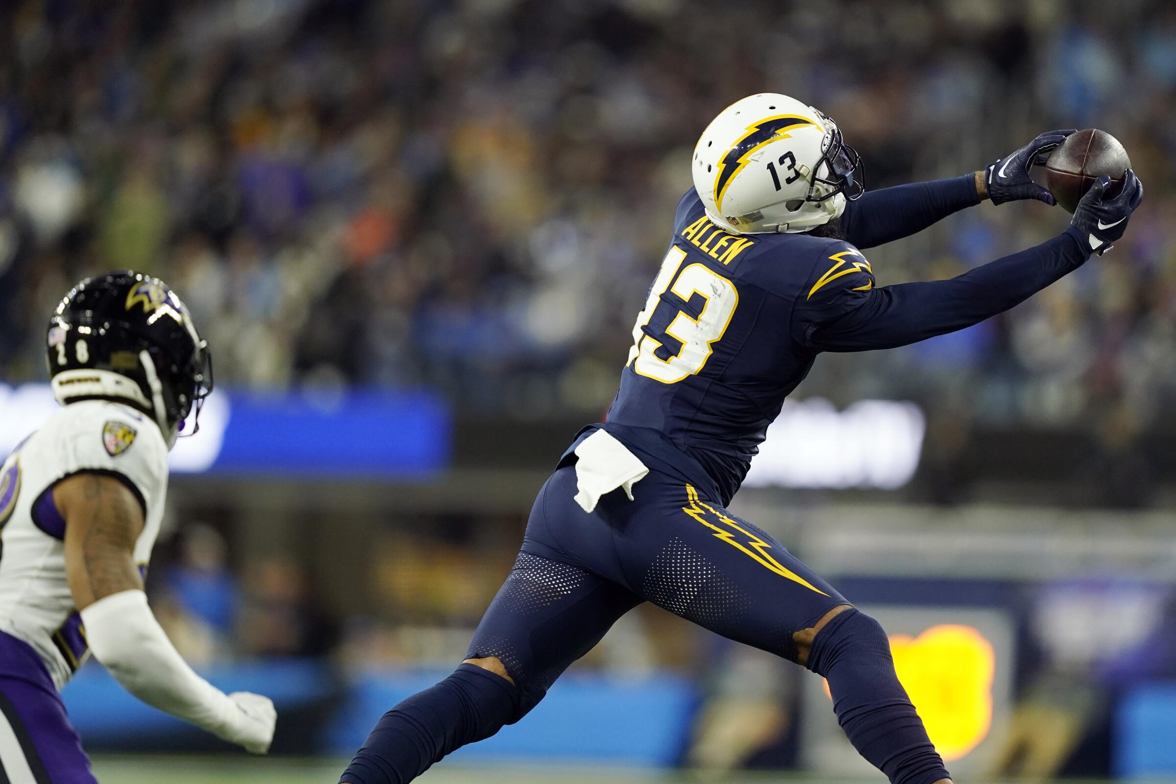 keenan allen sideline grab