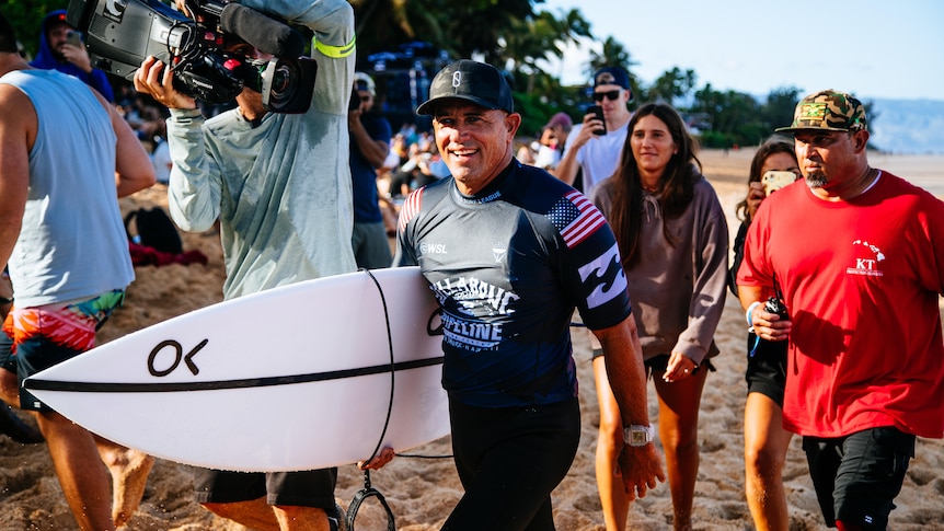 kelly slater 2022 0025