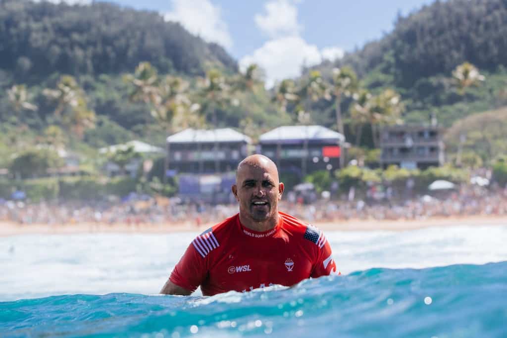 Kelly Slater charitable work