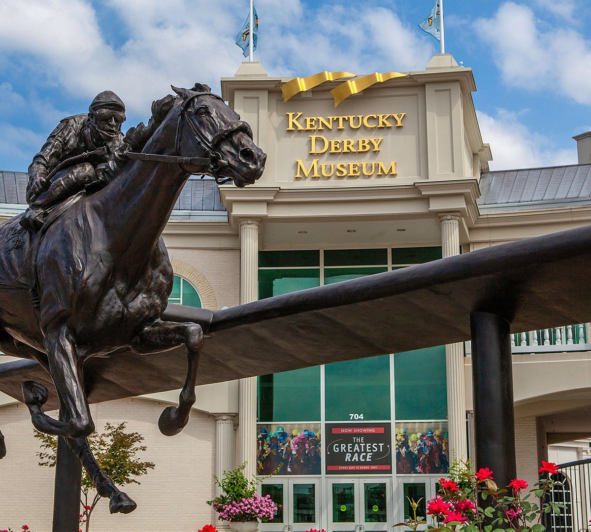 secretariat wins triple crown 0014