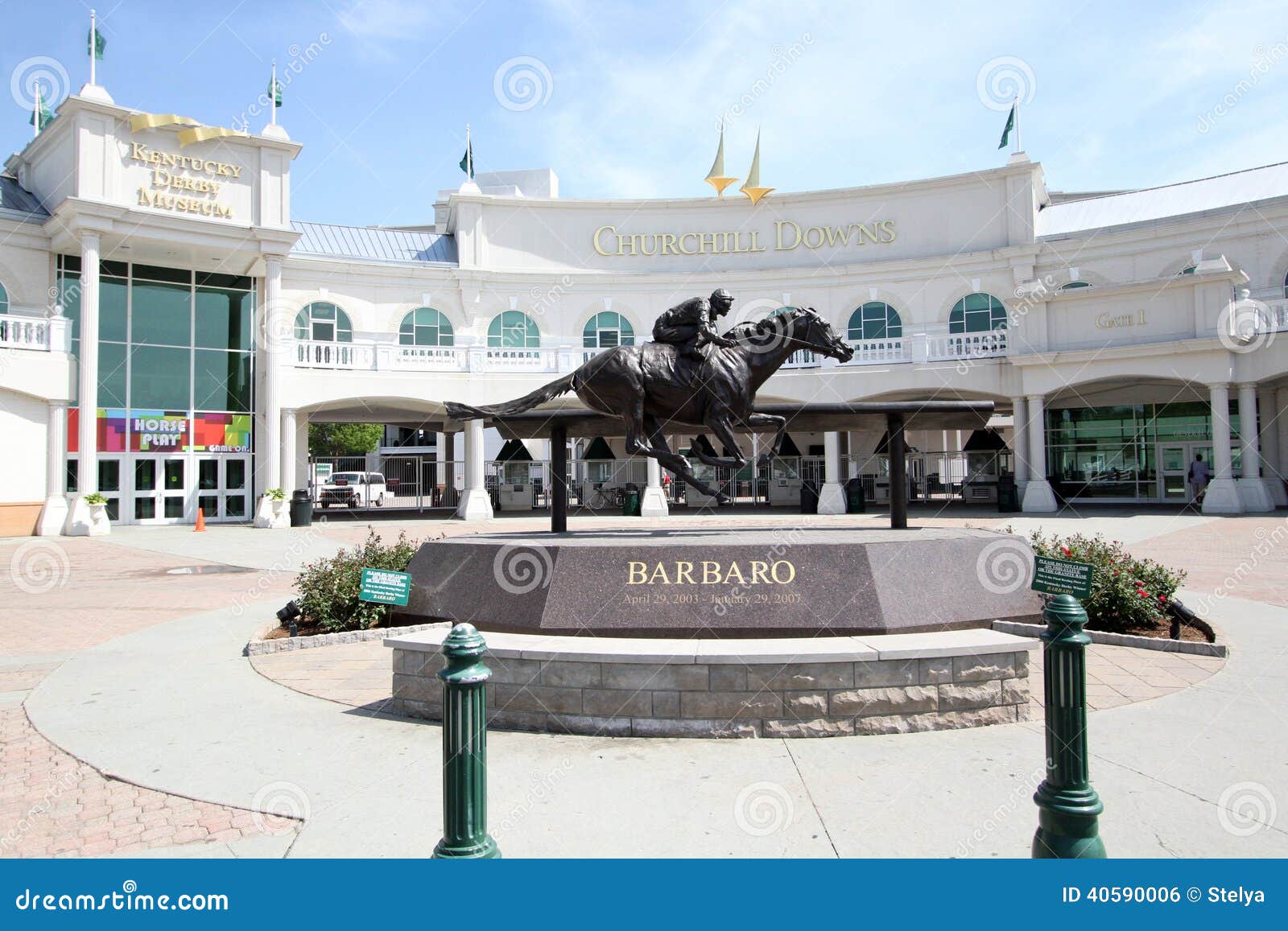 secretariat wins triple crown 0021