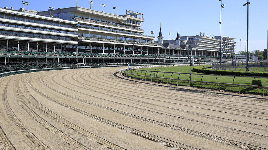 secretariat wins triple crown 0023