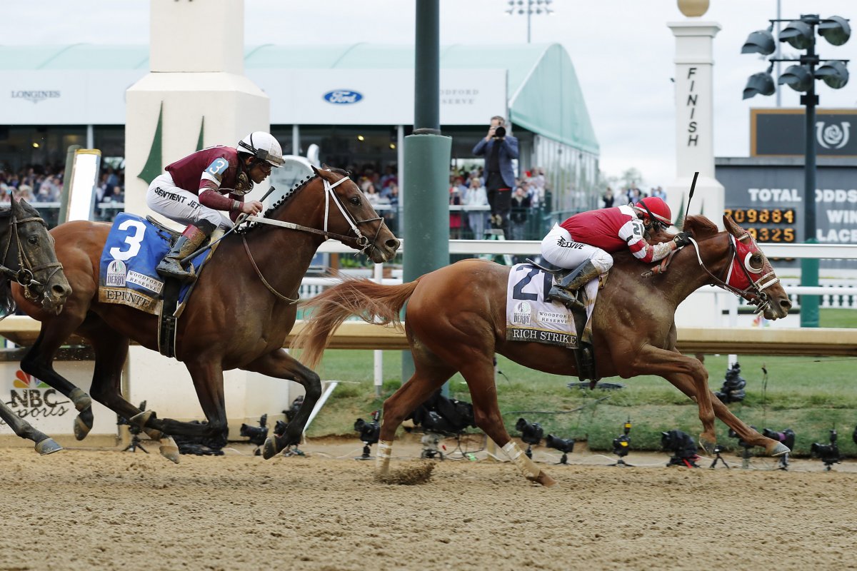 secretariat wins triple crown