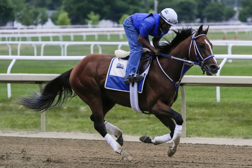 secretariat wins triple crown 0015