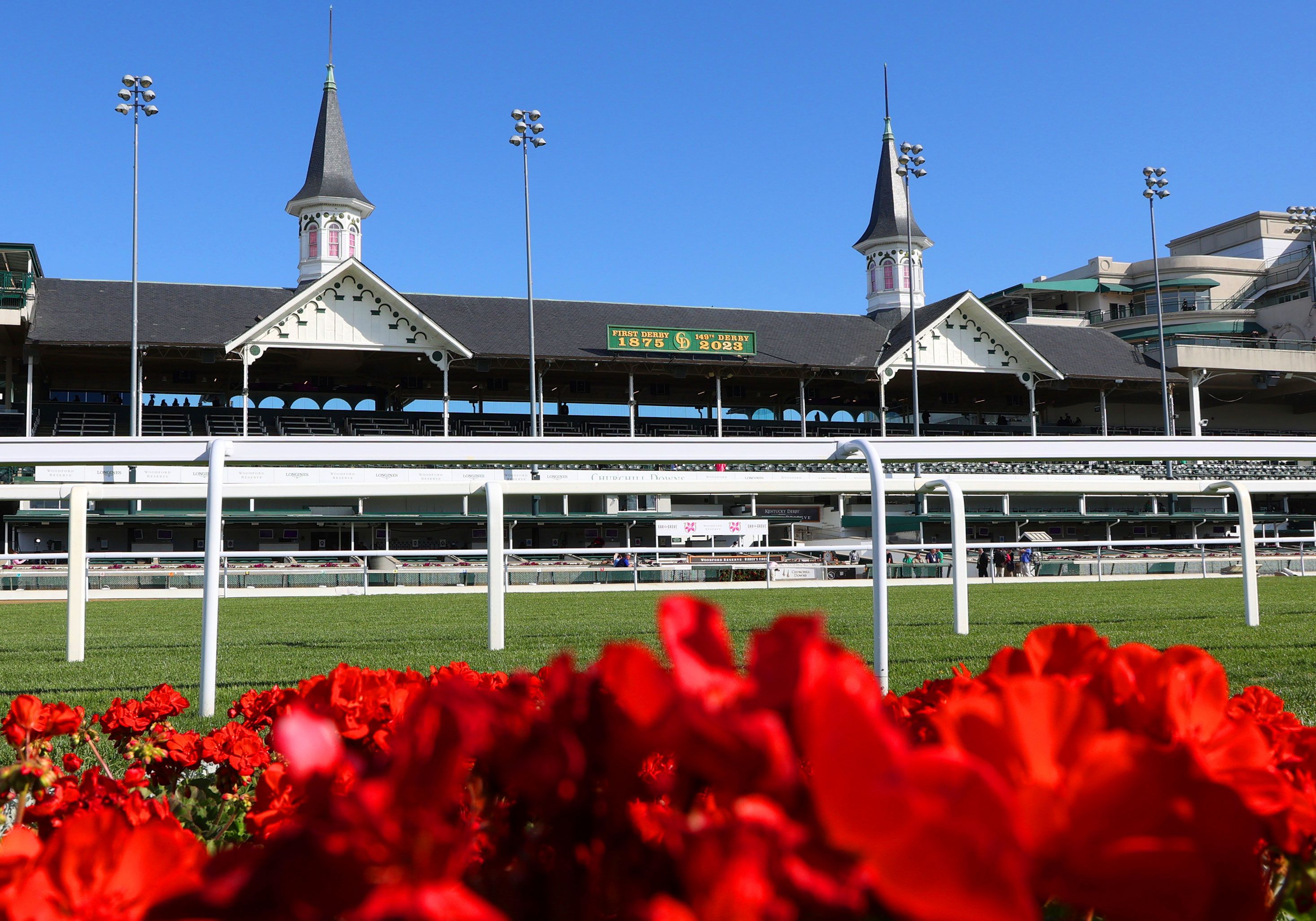 Kentucky Oaks pictures