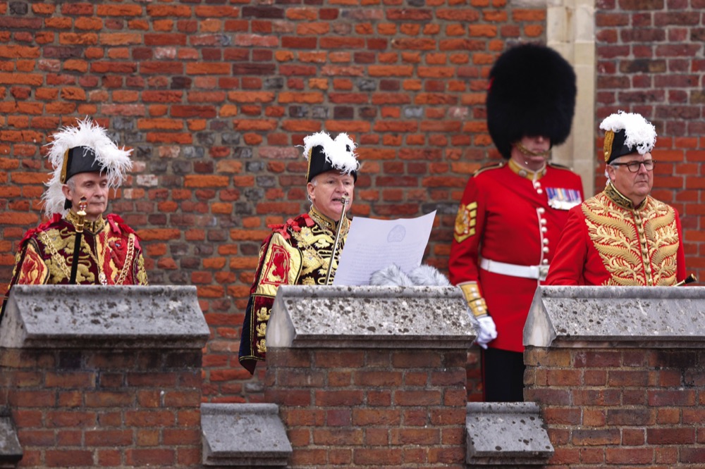 king charles balcony photo 0049