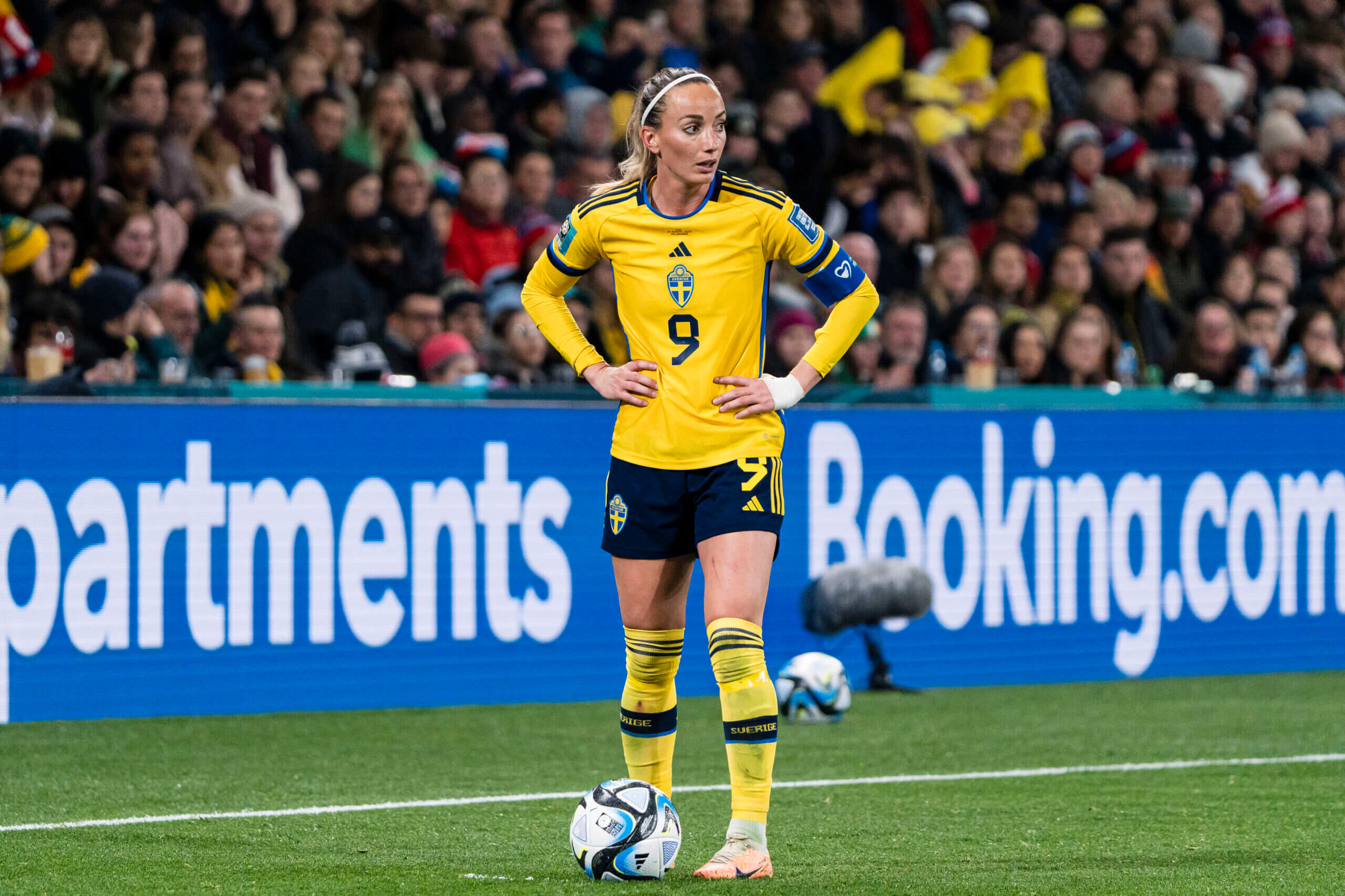 kosovare asllani current teams 0029