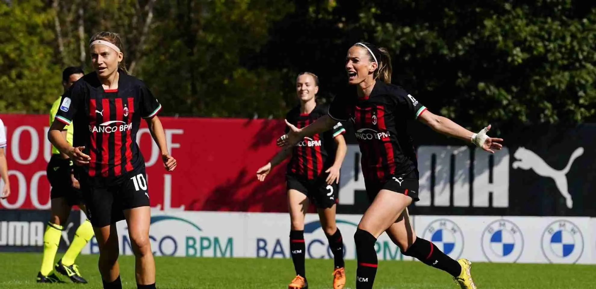 kosovare asllani current teams 0089