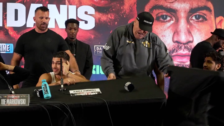 ksi vs tommy fury poster 0045