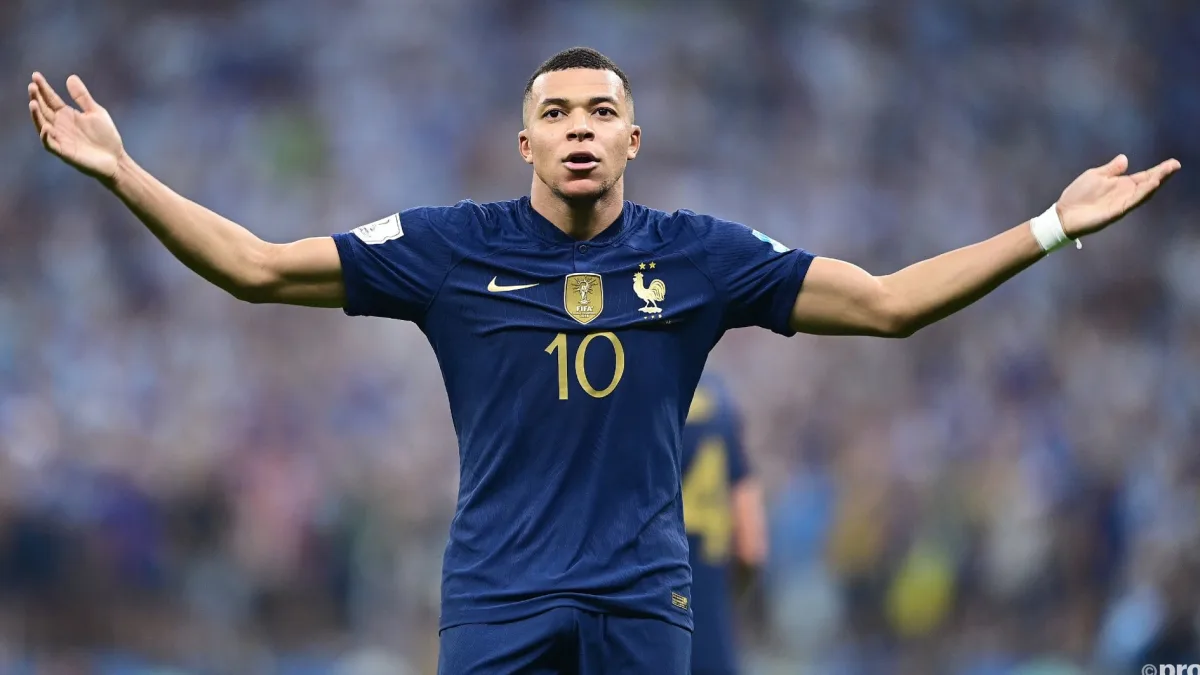 kylian mbappe golden boot 0055