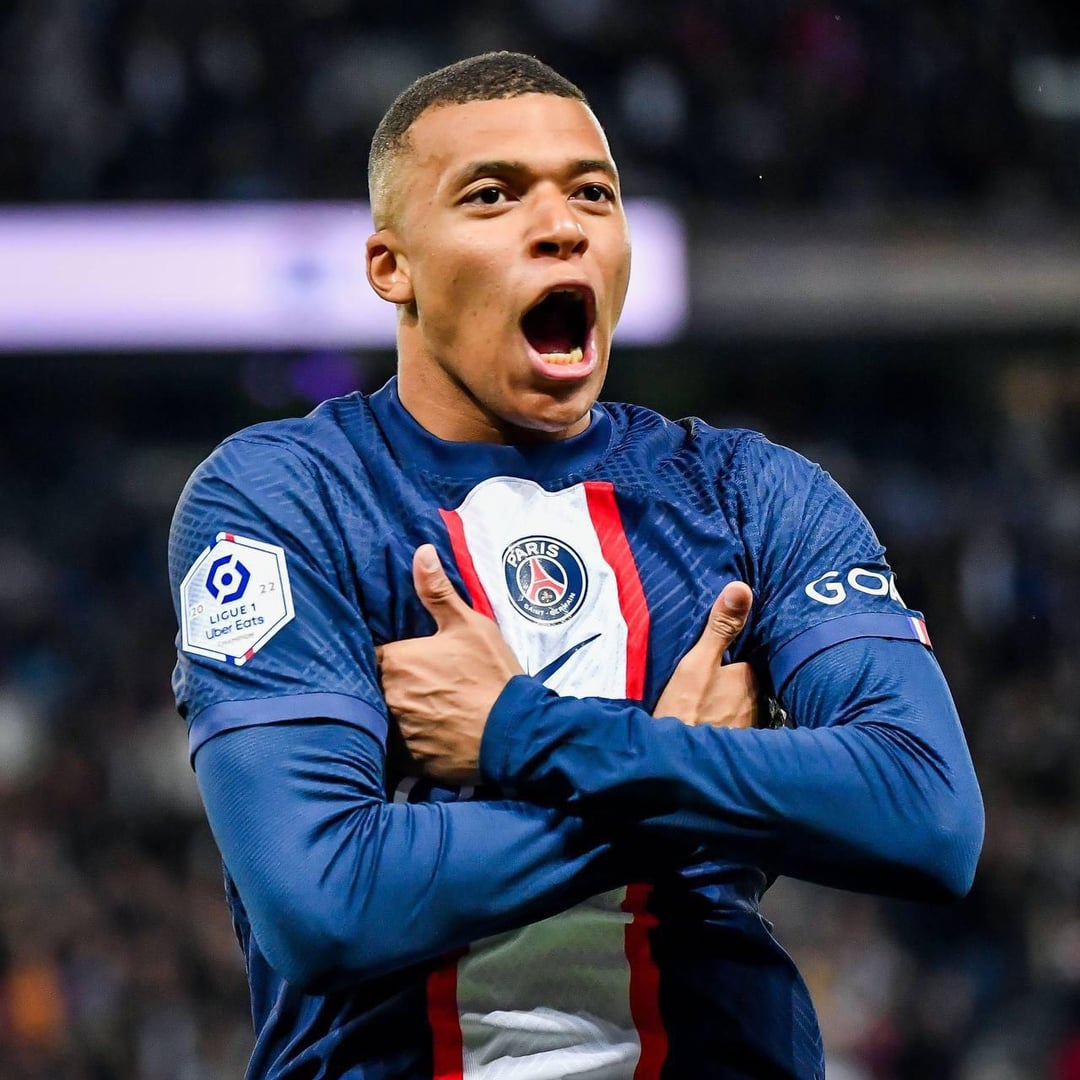 kylian mbappe golden boot 0095