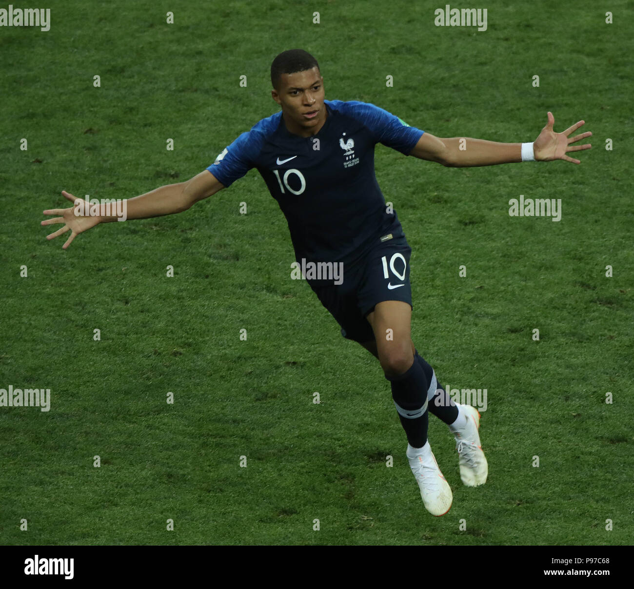 kylian mbappe - world cup 2018 france soccer player wallpapers 0058