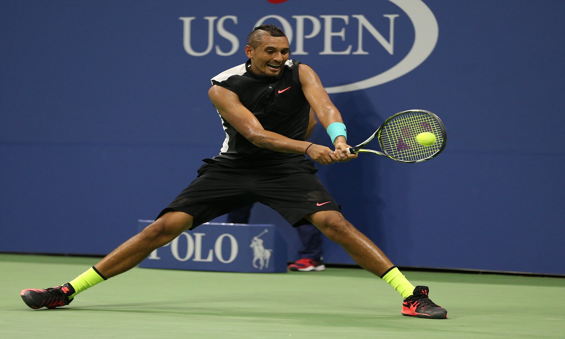 kyrgios backhand 0013