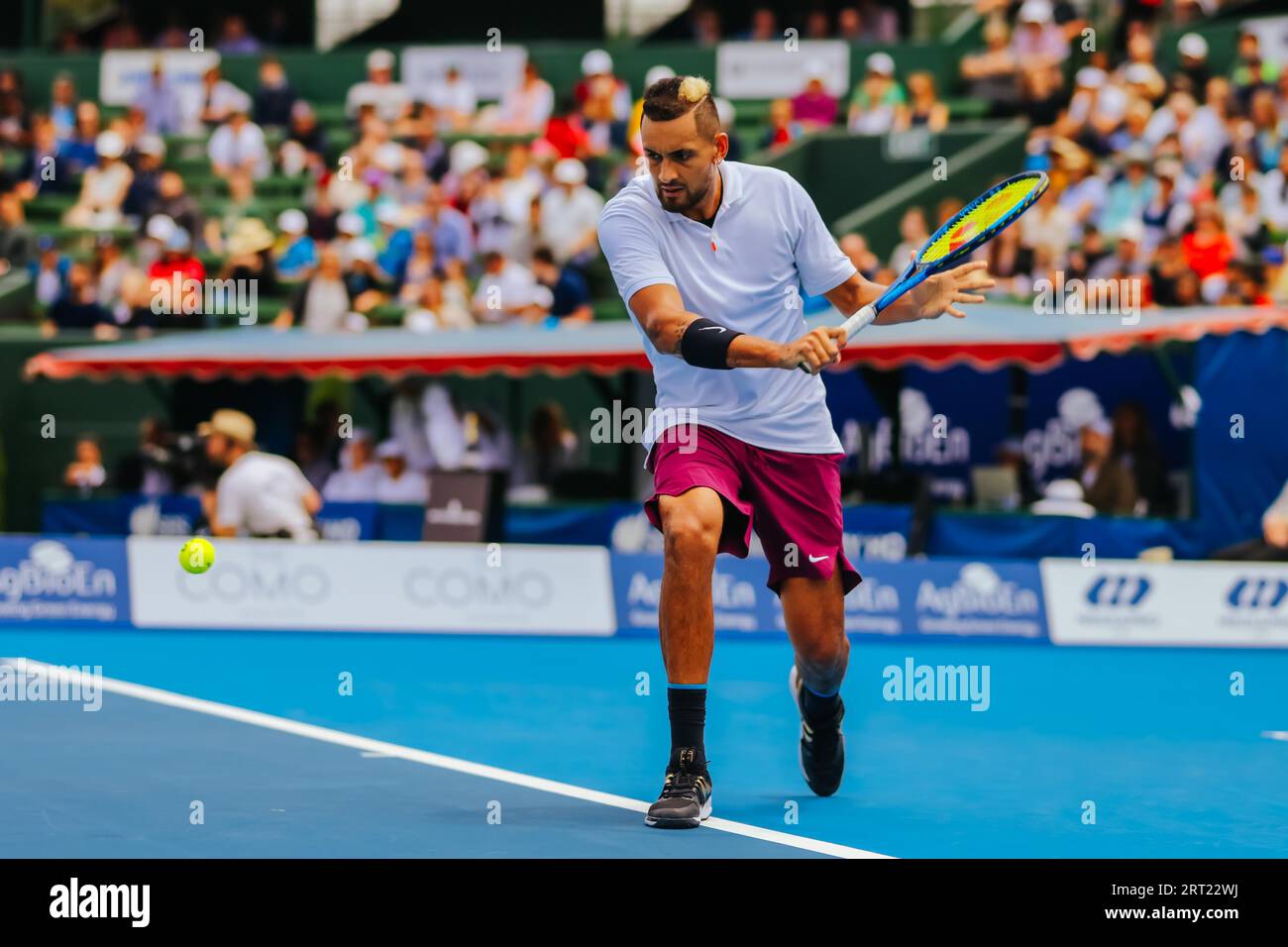kyrgios backhand 0028
