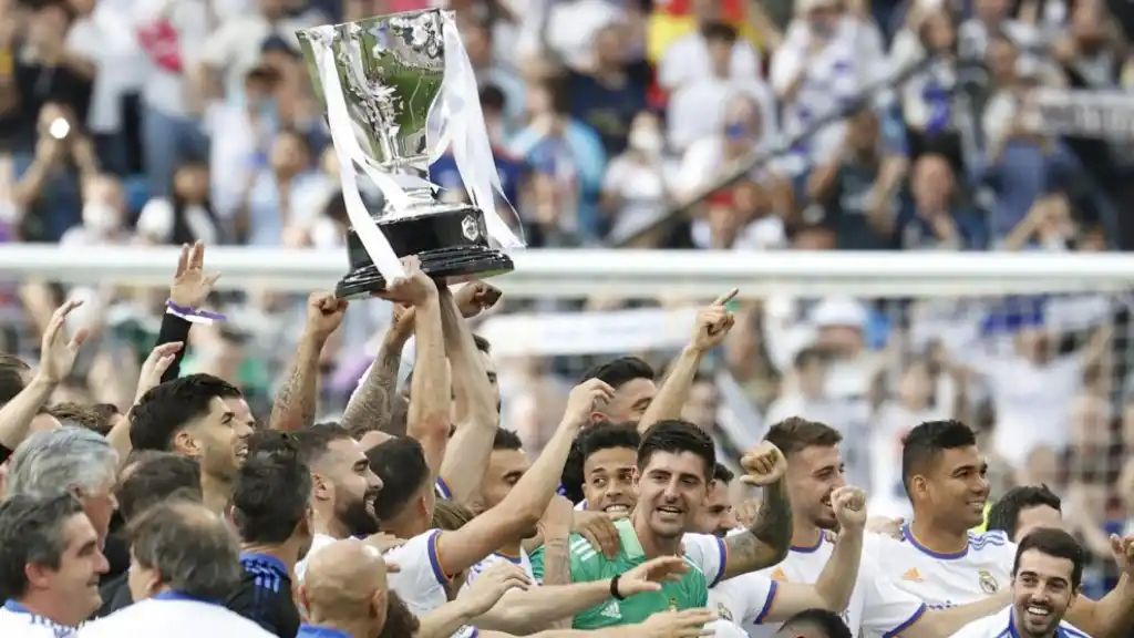 la liga trophy 2023 0025