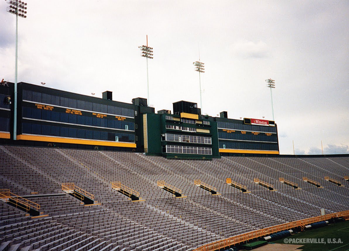 lambeau field 1990 0011