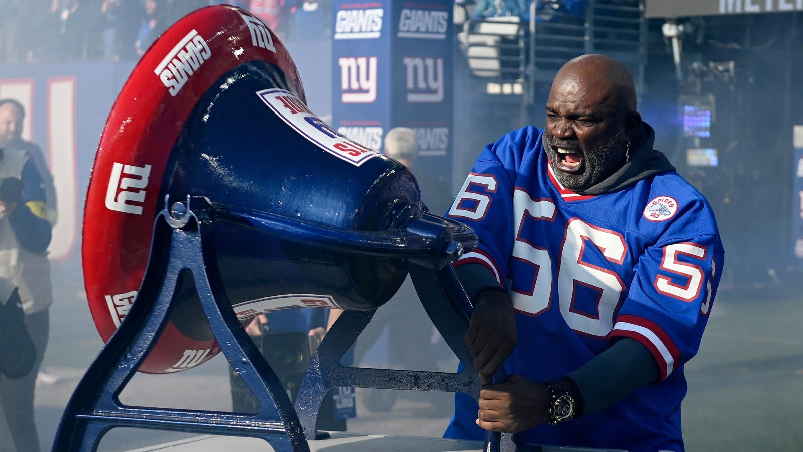 lawrence taylor pictures