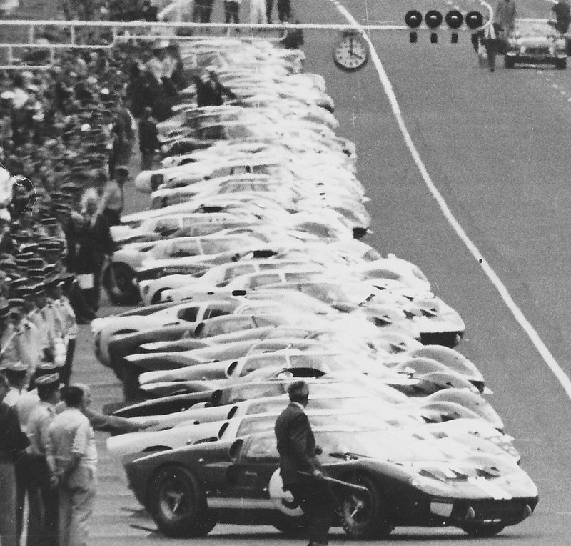 le mans start 0049