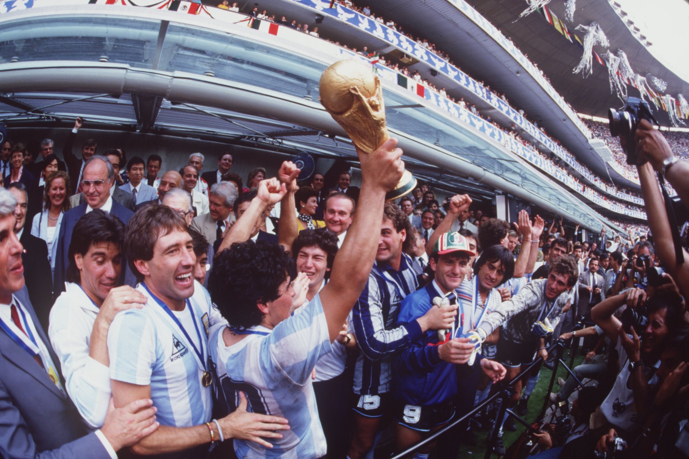 legendary football players 1986.