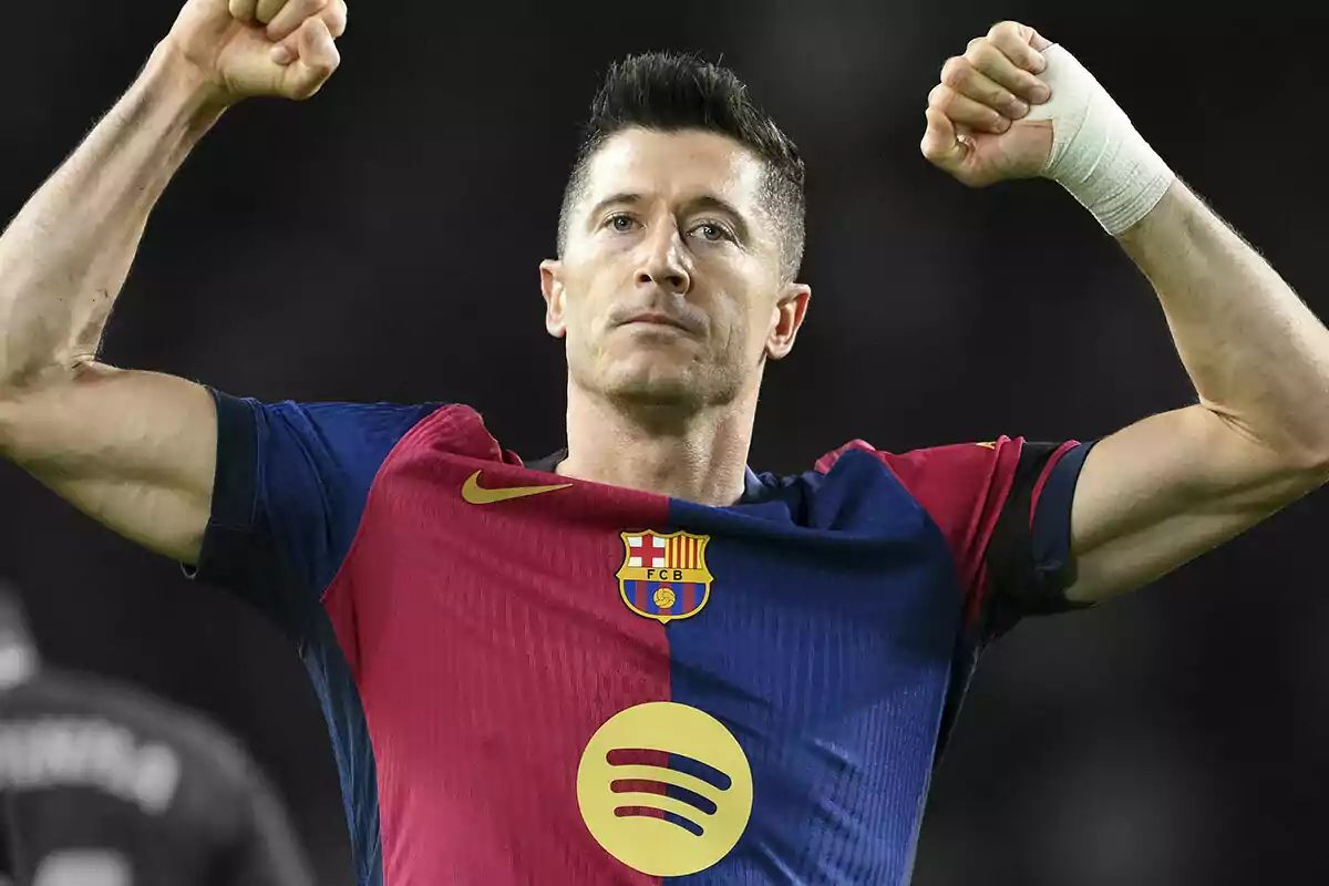 lewandowski celebration analysis.