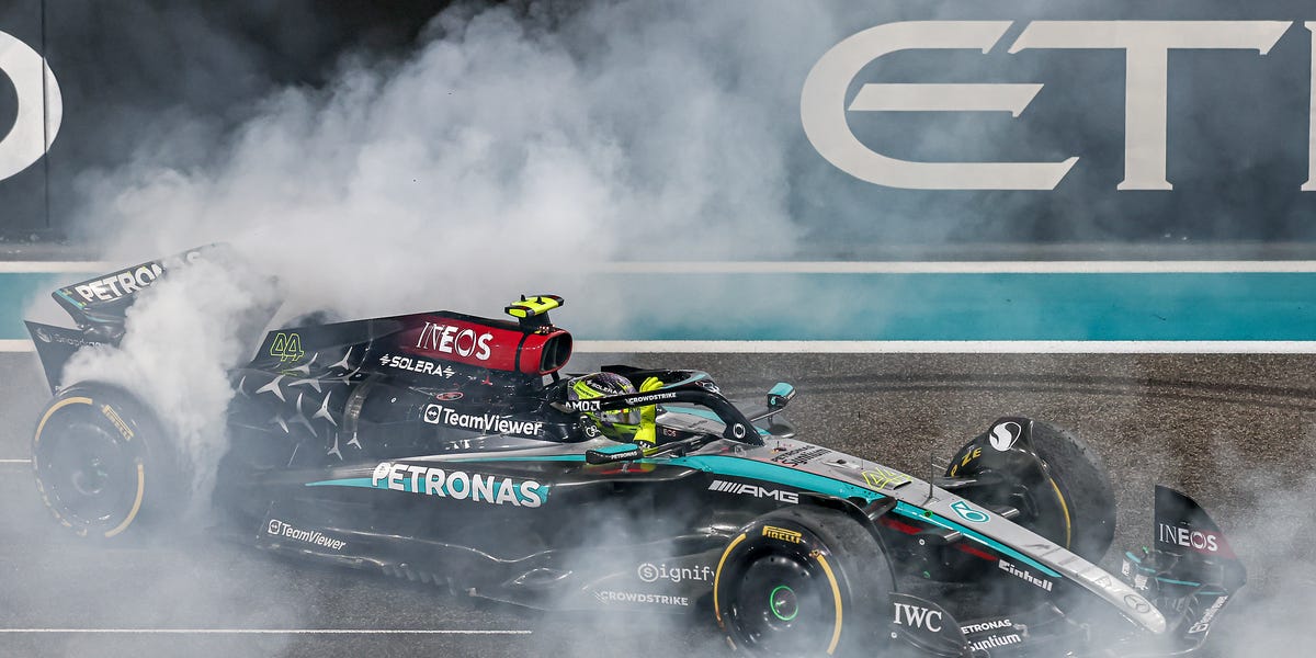 lewis hamilton abu dhabi gp print 0042