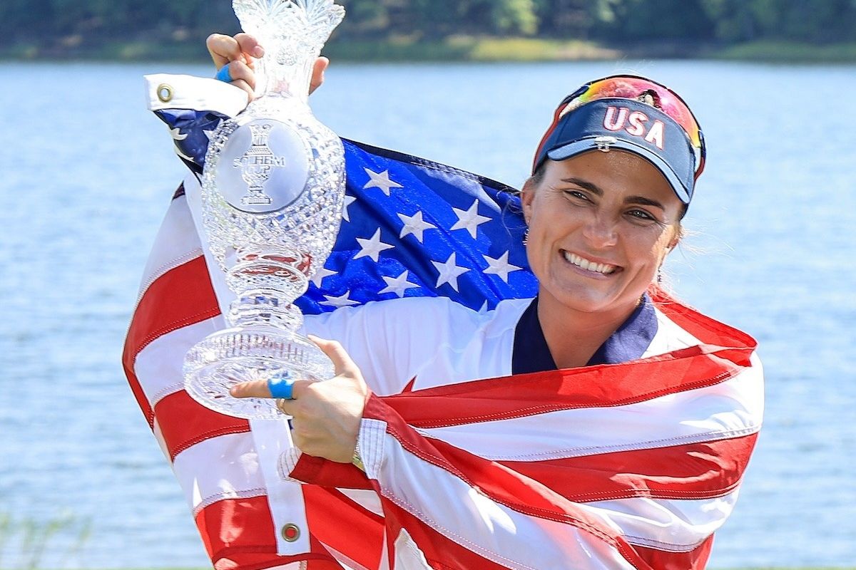 lexi thompson beach 0046