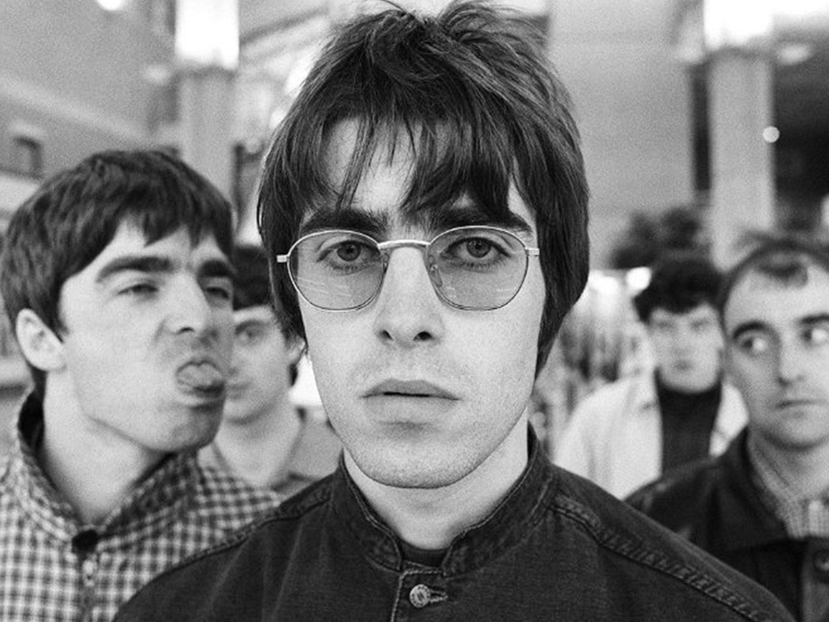 liam gallagher eyewear