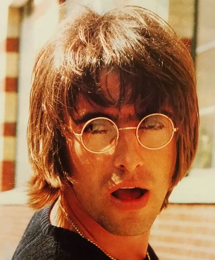 liam gallagher glasses 0019