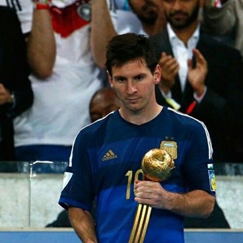 lionel messi eyes 0082