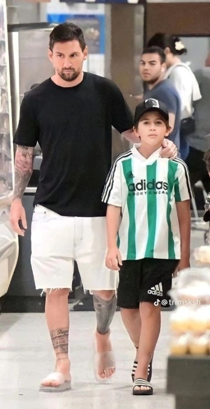 lionel messi full body 0046
